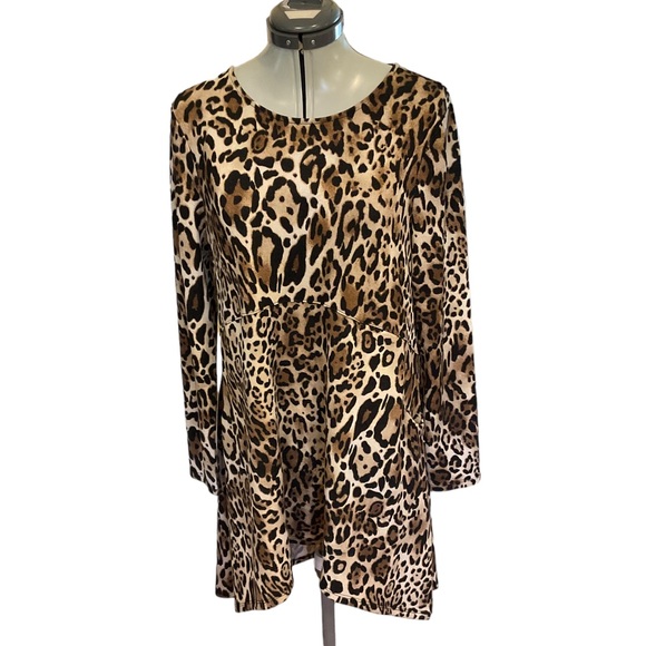 Chico’s Animal print tunic size 1 - Picture 3 of 9